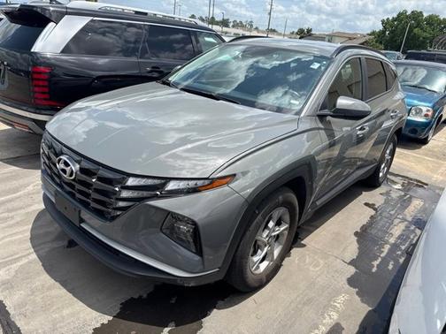 Gray 2024 Hyundai TUCSON SEL