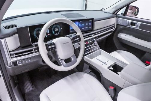 2025 Hyundai SANTA FE SE