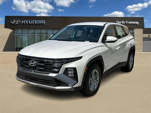 2025 Hyundai TUCSON SE