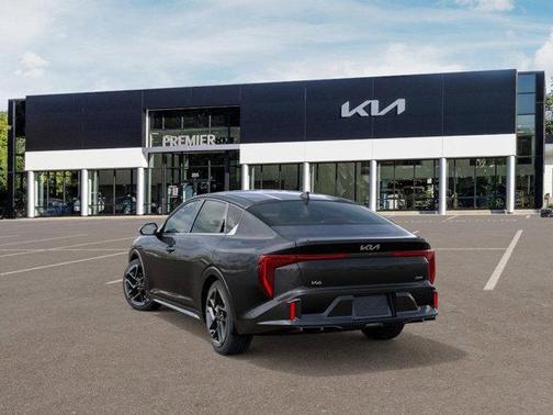 2025 Kia K4 GT-Line