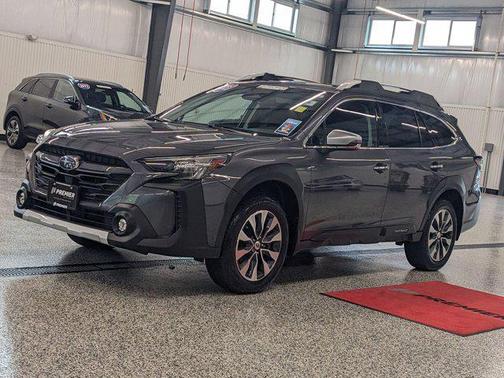 2023 Subaru Outback Touring