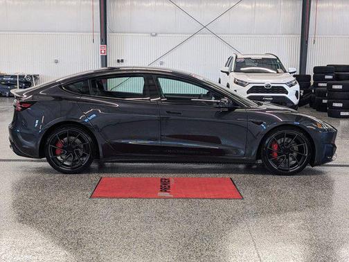 2024 Tesla Model 3 Performance