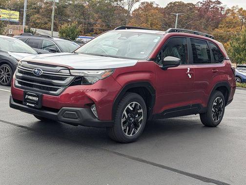 2025 Subaru Forester Premium