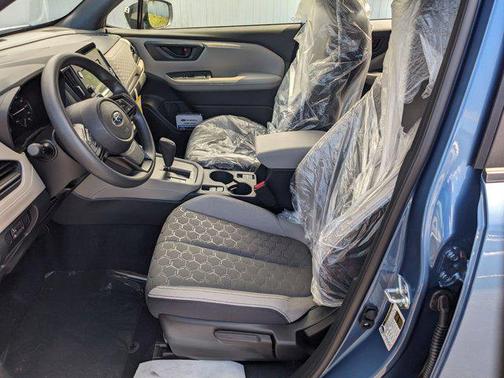 2025 Subaru Forester Base