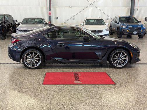 Galaxy Purple Pearl 2025 Subaru BRZ Series.Purple