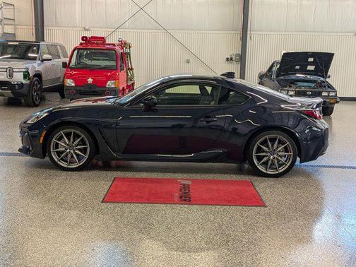 Galaxy Purple Pearl 2025 Subaru BRZ Series.Purple