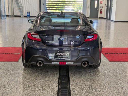 Galaxy Purple Pearl 2025 Subaru BRZ Series.Purple