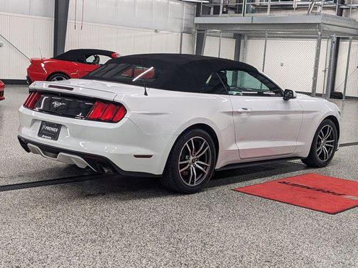 2017 Ford Mustang EcoBoost Premium