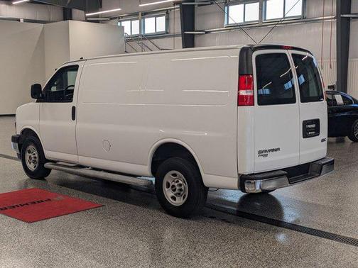 2022 GMC Savana 2500 Work Van
