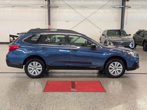 Abyss Blue Pearl 2019 Subaru Outback 2.5i