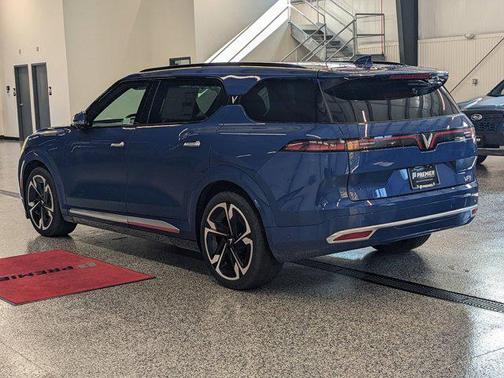 2024 VinFast VF 9 Plus