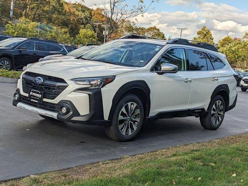 2025 Subaru Outback Touring XT