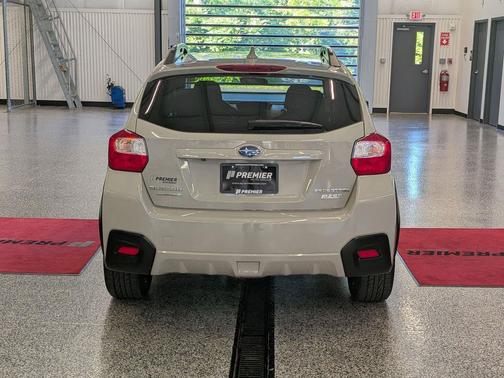 Desert Khaki 2017 Subaru Crosstrek 2.0i Limited