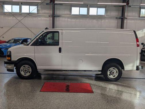 2023 GMC Savana 2500 Work Van