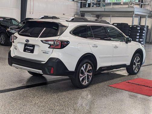 2022 Subaru Outback Touring