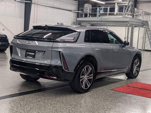 2024 Cadillac LYRIQ Luxury