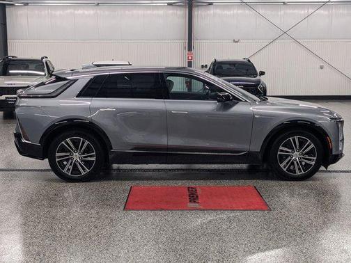 2024 Cadillac LYRIQ Luxury