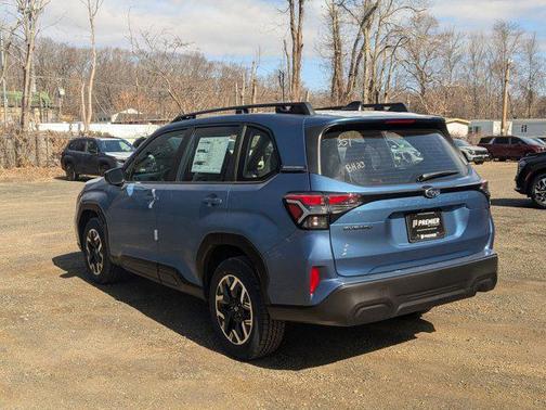 2025 Subaru Forester Base