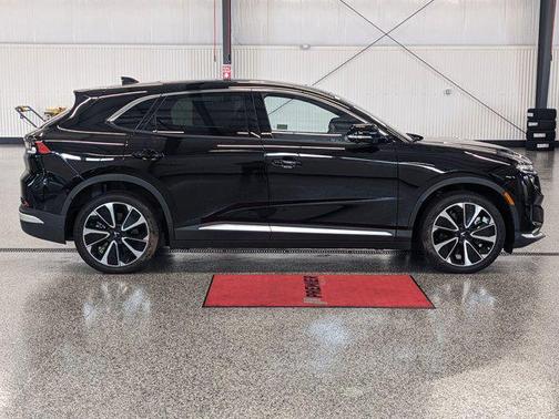 2025 VinFast VF 8 Plus