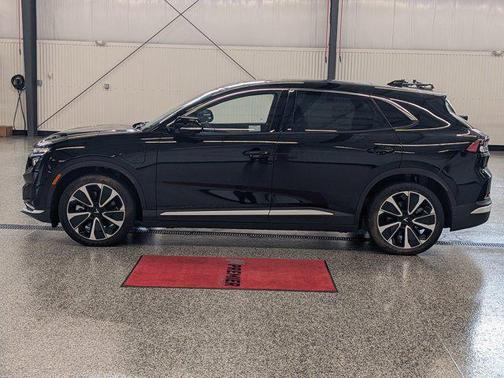 2025 VinFast VF 8 Plus