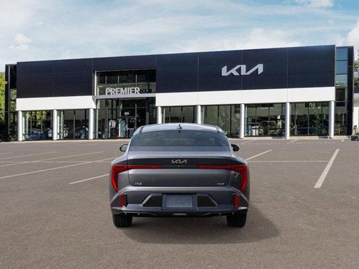 2025 Kia K4 GT-Line
