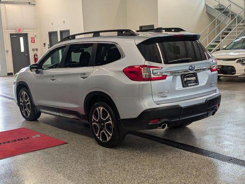 Ice Silver Metallic 2023 Subaru Ascent Limited 7-Passenger