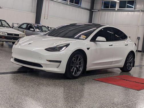 2022 Tesla Model 3 Long Range