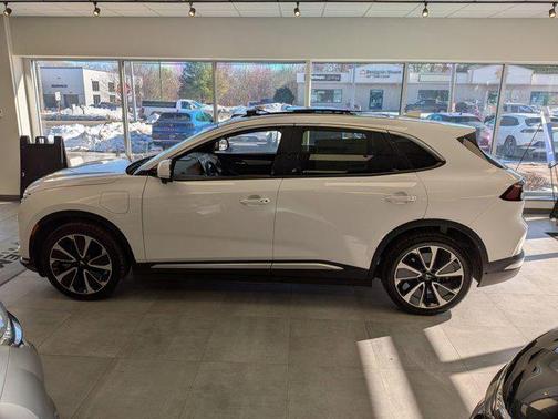 2025 VinFast VF 8 Plus