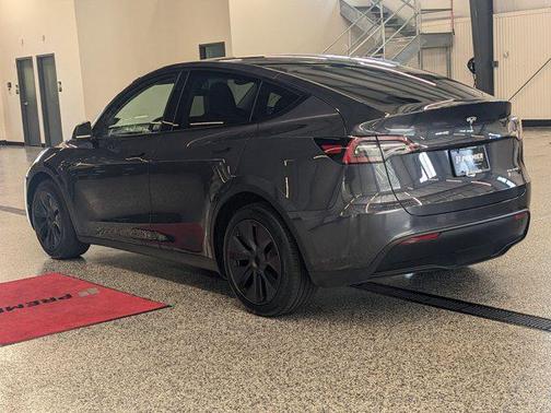 2025 Tesla Model Y Long Range Dual Motor All-Wheel Drive