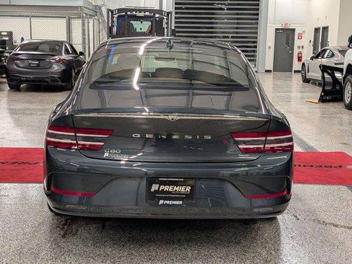 2024 Genesis Electrified G80 Advanced