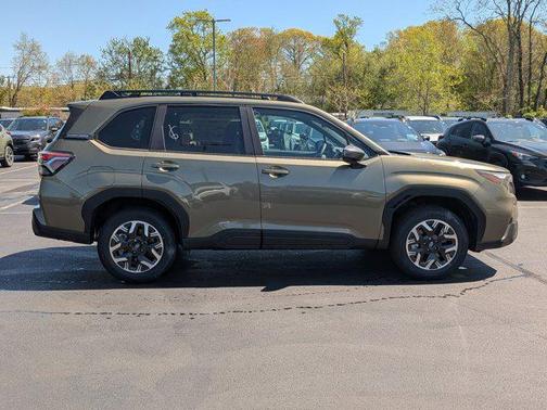 Autumn Green Metallic 2026 Subaru Forester Premium