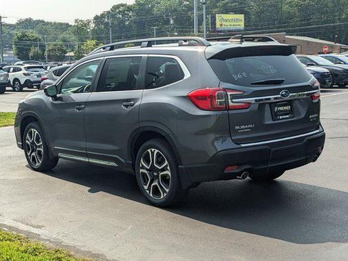 2025 Subaru Ascent Limited 7-Passenger