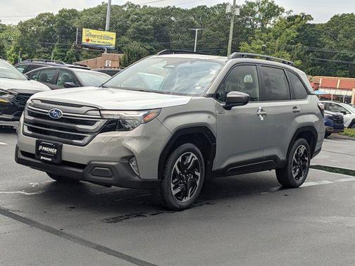 2025 Subaru Forester Hybrid Premium