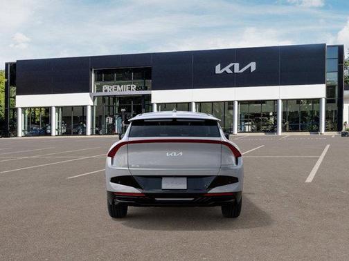 2025 Kia EV6 Wind