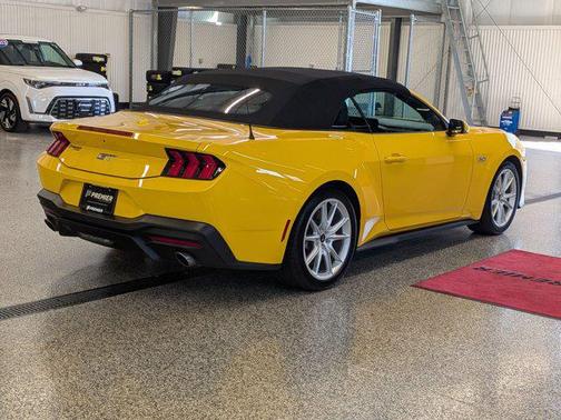 Yellow Splash Metallic Tri-coat 2024 Ford Mustang GT Premium