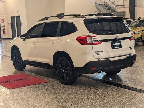 2025 Subaru Ascent Onyx Edition Touring 7-Passenger