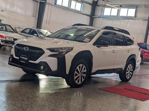 2024 Subaru Outback Premium