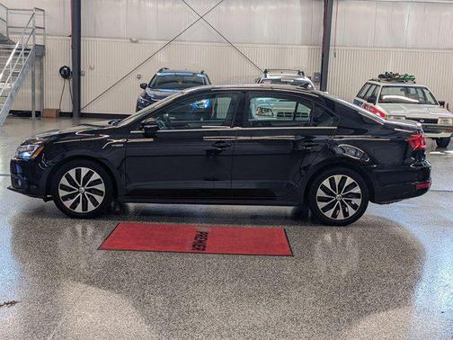 2013 Volkswagen Jetta Hybrid SEL Premium