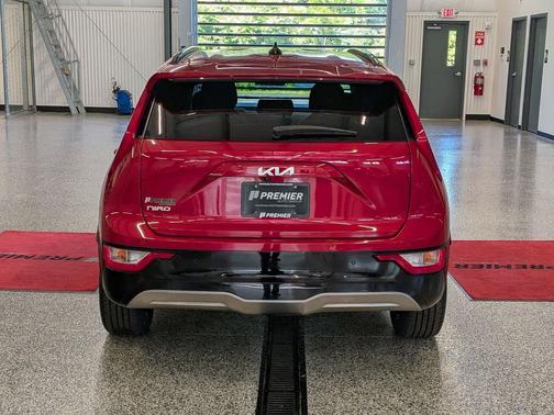 Runway Red 2023 Kia Niro EV Wind