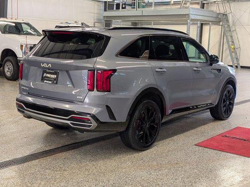 2023 Kia Sorento SX