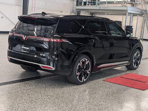 2024 VinFast VF 9 Plus