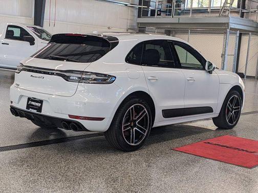 2021 Porsche Macan GTS