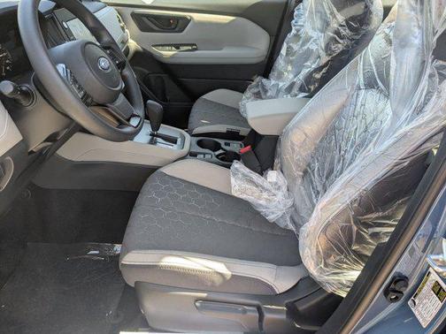 2025 Subaru Forester Base