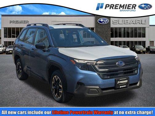 2025 Subaru Forester Base