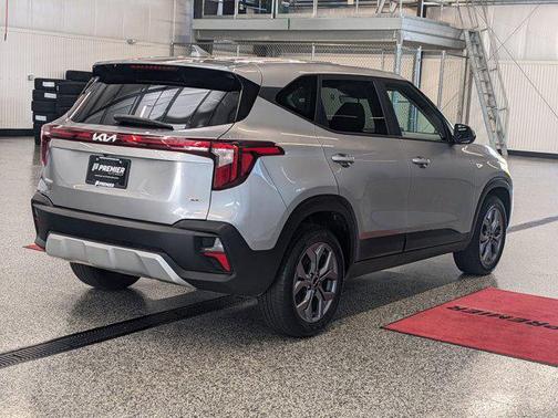 2024 Kia Seltos LX