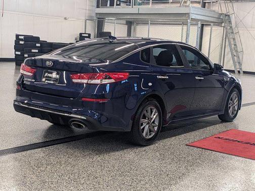 2020 Kia Optima LX