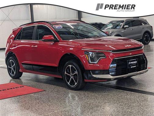2023 Kia Niro SX