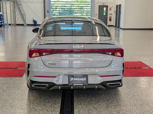 Wolf Gray 2024 Kia K5 GT-Line