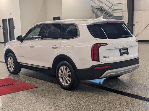 2022 Kia Telluride LX