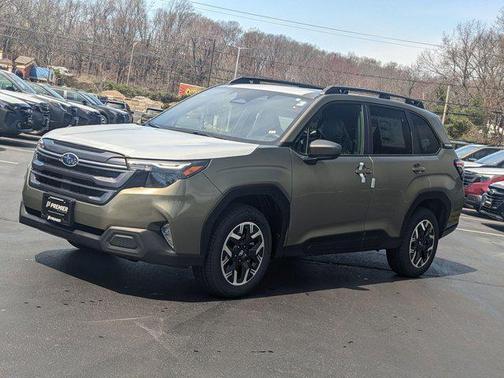 2025 Subaru Forester Premium